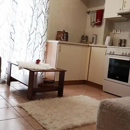 φωτεινό πειραιας Apartment *