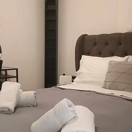 Apartment φωτεινό πειραιας